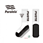 PARALELA_파라렐라 의 2차 남, 여 공용 스포츠 논슬립 장목양말 제작사례.